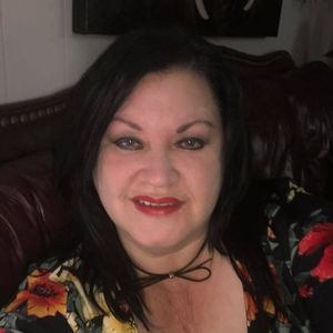 Meet your Posher, Debra
